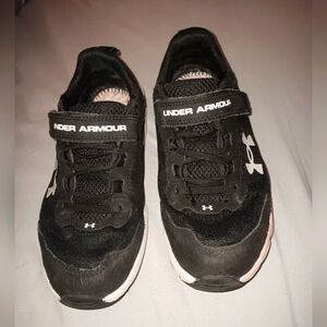Boys size 3, Under Armour athletic shoes